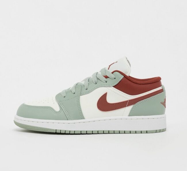 Air Jordan 1 Low