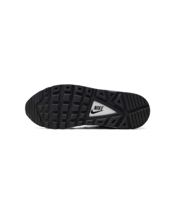 Air Max Command