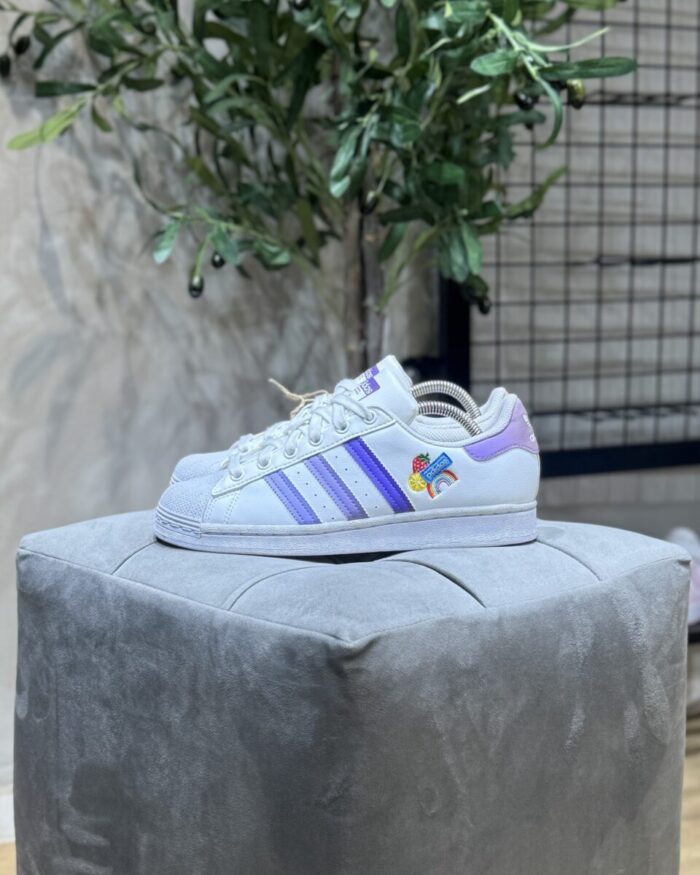 Adidas Superstar
