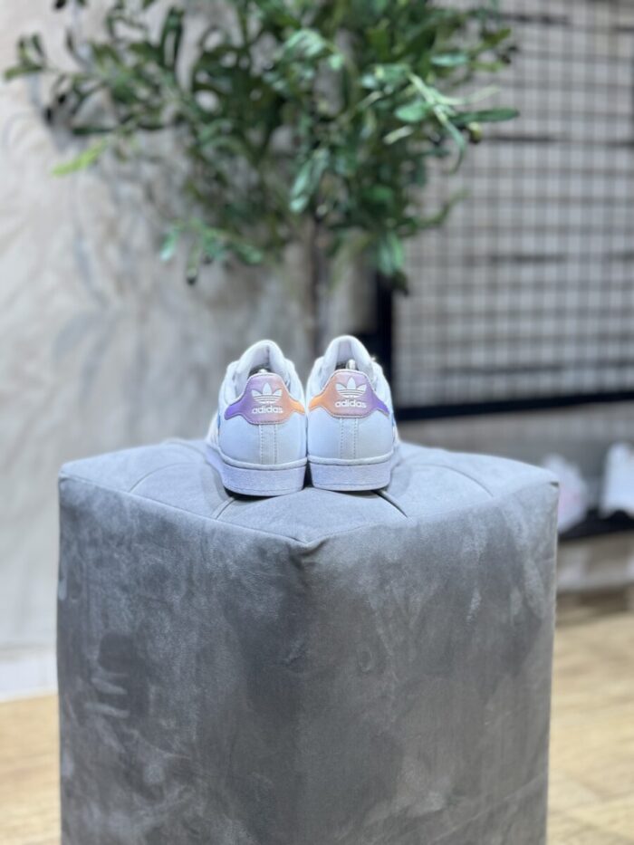 Adidas Superstar
