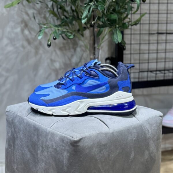Air Max 270 React