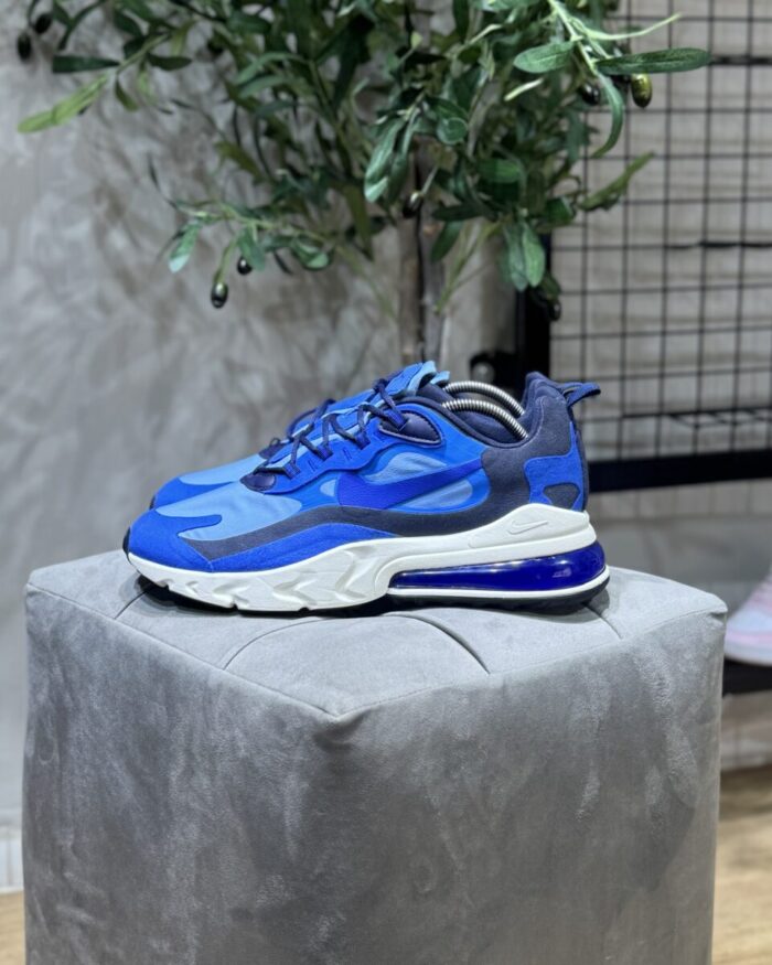 Air Max 270 React