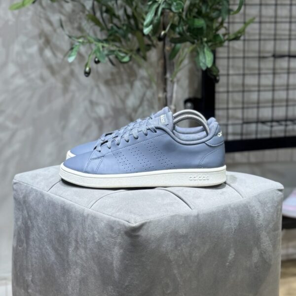Adidas Advantage