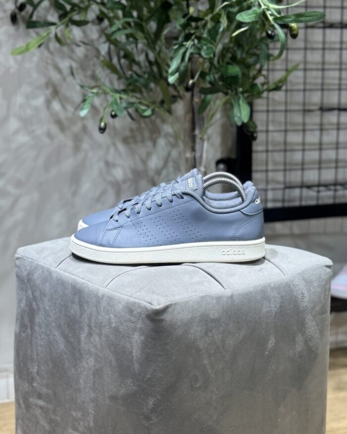 Adidas Advantage