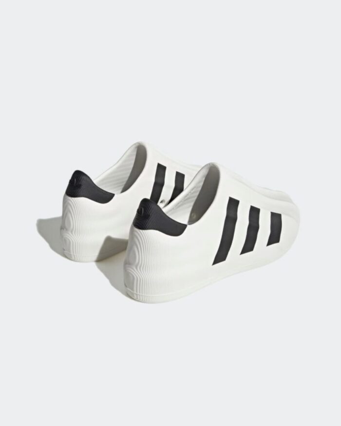 Adifom Superstar