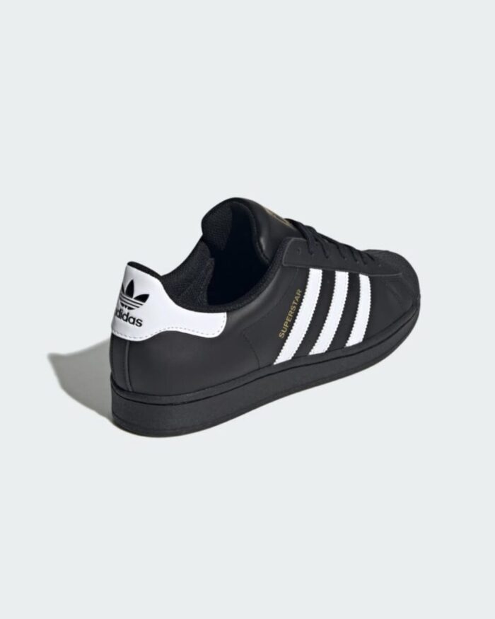 Adidas Superstar