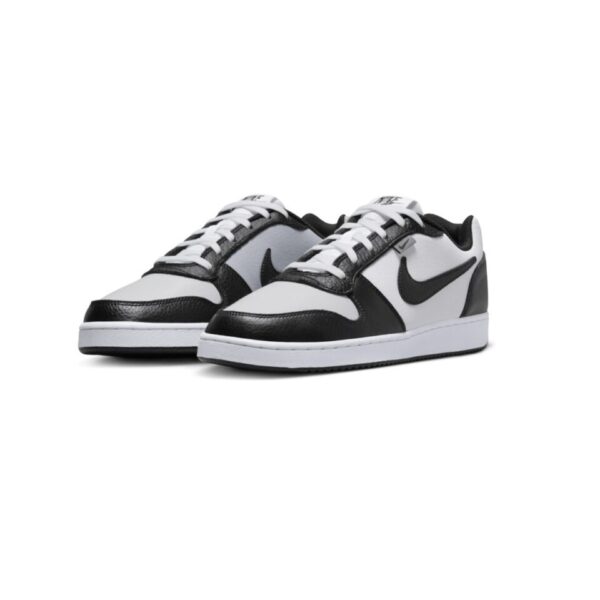Nike Ebernon