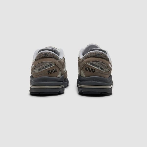 New Balance 1000