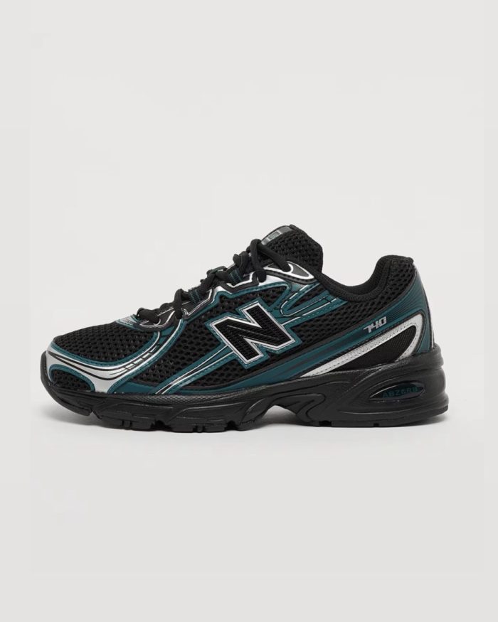 New Balance 740R