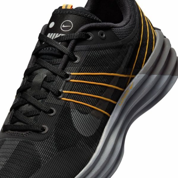 Nike Lunar Roam SE