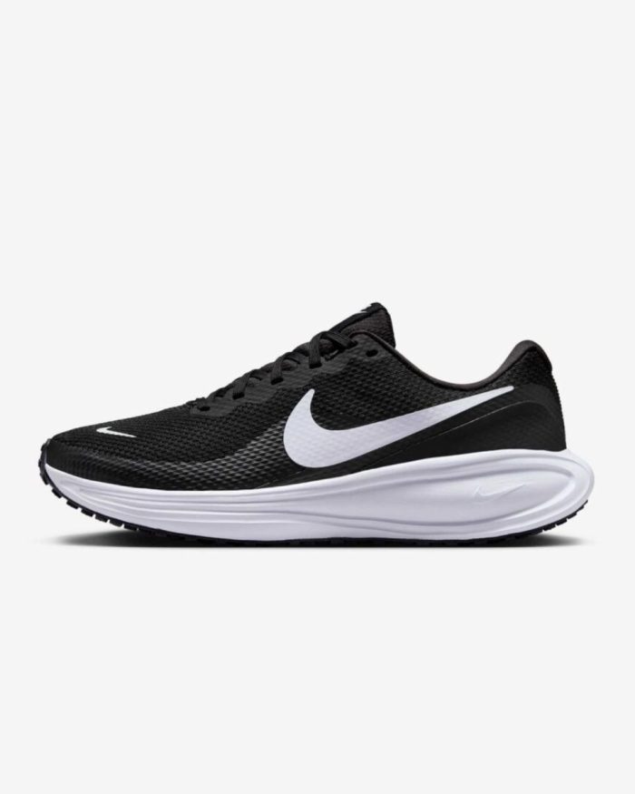 Nike Revolution 8