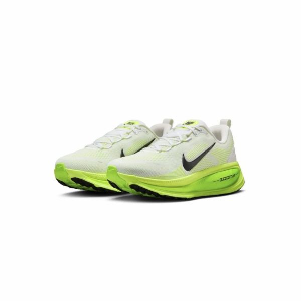Nike Vomero 18