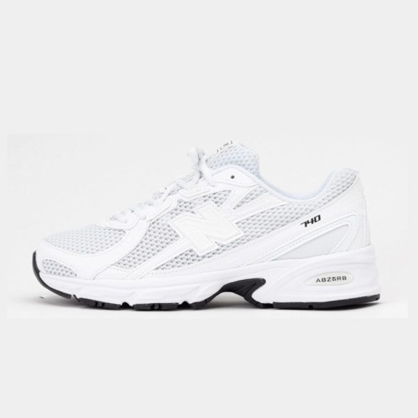 New Balance 740