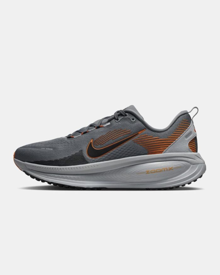 Nike Vomero 18