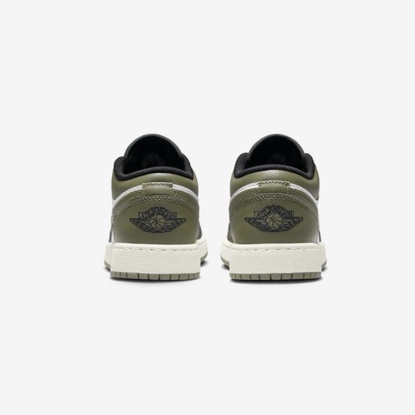 Air Jordan 1